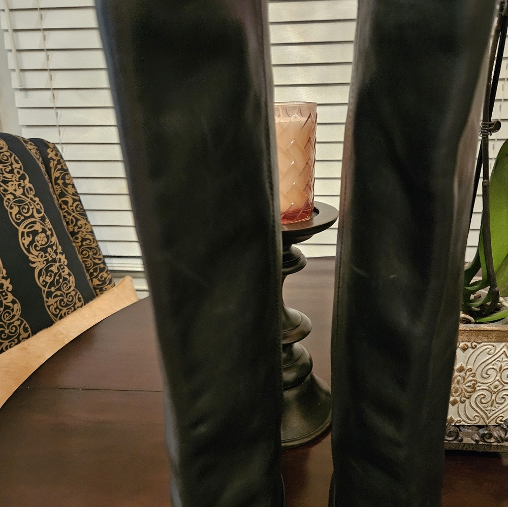 Coach Christine black leather supple pull on riding flat boots 8.5M $398 retail - Picture 2 of 8